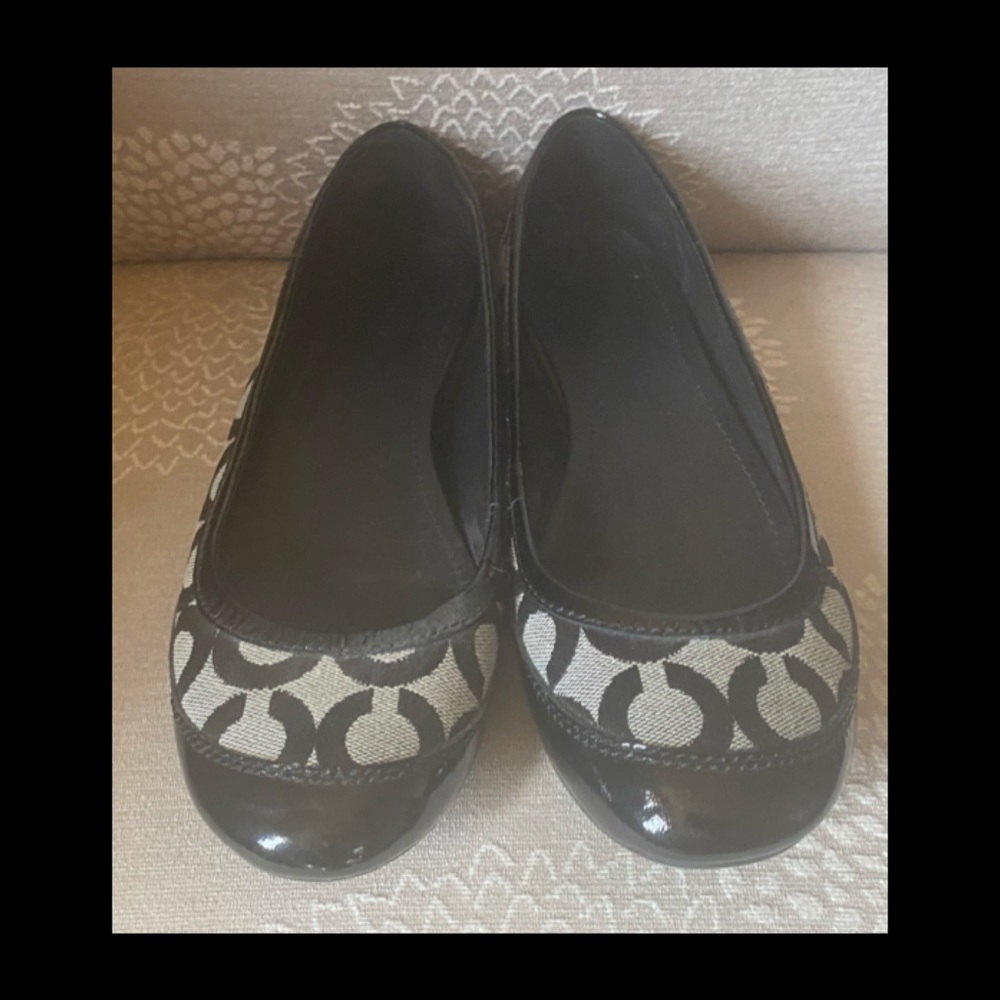 ✨COACH✨Authentic Signature Flats - Picture 2 of 8